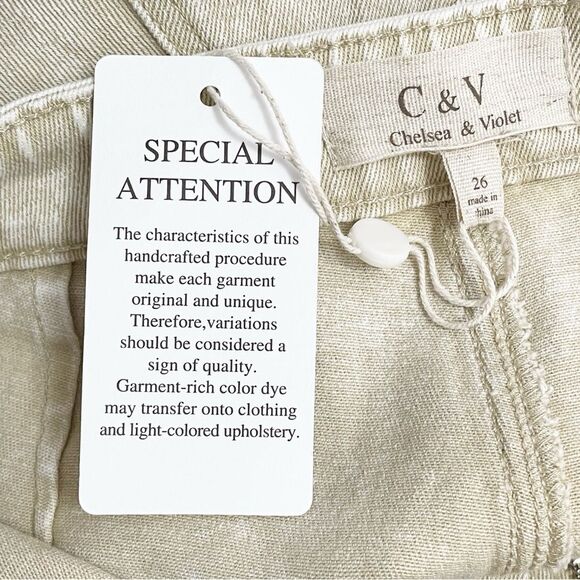 NWT Chelsea & Violet Flare Jeans Size 26 Embroidered Floral Beige Boho High Rise - Picture 11 of 14